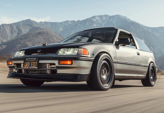 Тази 1990 Honda Civic Si е с… 660 к.с. и двойно предаване