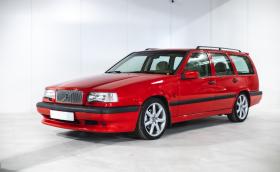 Бихте ли дали над 20 хил. лв. за това 1996 Volvo 850 R, което е на 220 хил. км?