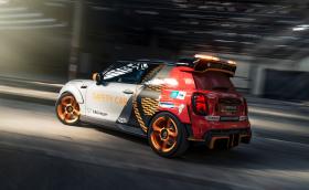 MINI показа електрически JCW за Формула Е