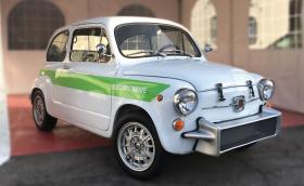 Това е чаровната TC20, Zastava 750, превърната в електрически “Abarth”