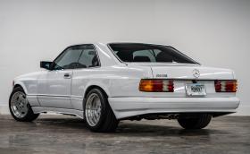 Само един Benz не стига. По-добре е със 17. Галерия