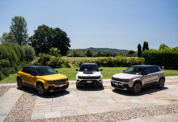 Jeep Avenger отбеляза 200 000 доставки с лимитирана серия