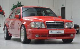 Пак продават този Mercedes-Benz E 60 AMG. Сега му искат 300 хил. лв.