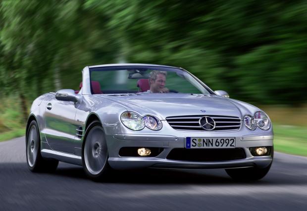Merc SL 55 AMG: нека си припомним могъщия 500-конен роудстър от 2001-ва