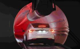 Илон Мъск представи първия тунел на Boring Company