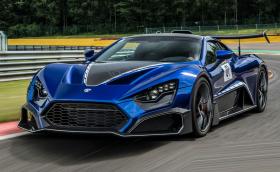 Zenvo TSR-S с 1200 коня. Тази кола започва да ни харесва все повече