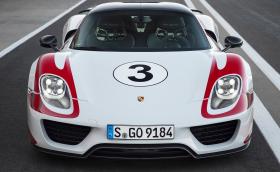 Porsche Топ 5: най-бързите шосейни коли на марката. Видео