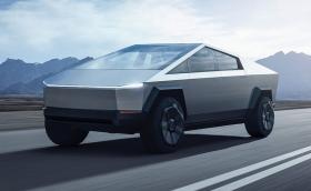 Tesla Cybertruck е супер способен и адски грозен електрически пикап