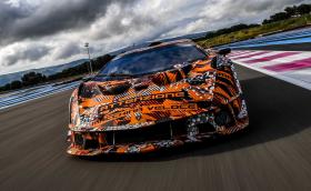 Дебют за Lamborghini SCV12: V12 без турбо, аеродинамика на кола от GT3