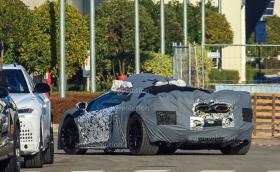Lamborghini тества наследника на Aventador