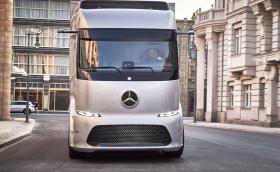 Daimler, Volvo и VW Group изграждат обща мрежа за зареждане на електрически камиони