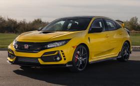 Тази 2021 Honda Civic Type R Limited Edition се продаде за… 175 хил. лв.!