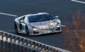 Вижте нови снимки на наследника на Aventador