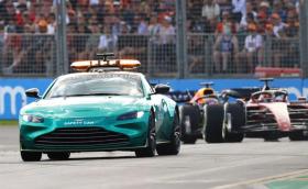 Верстапен нарече Aston Vantage “костенурка”