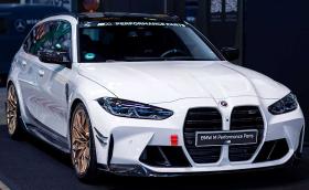 Вижте BMW M3 Touring с пакет M Performance в “алпийско бяло”