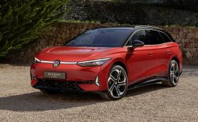 VW представи ID.7 GTX Tourer: най-мощното си комби