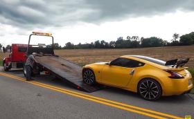 Ето така се чупи готин Nissan 370Z. Галерия и видео