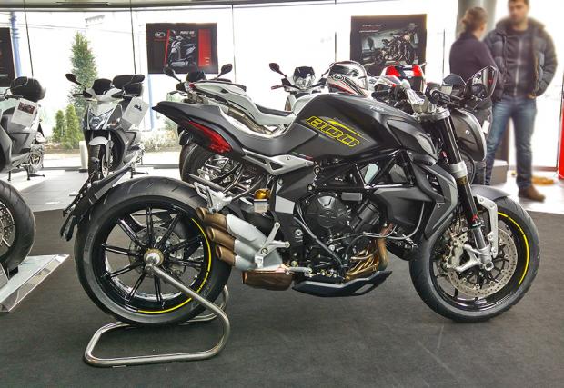 Предпремиерно: новите попълнения в гамата на MV Agusta са вече у нас - Brutale 800 и Brutale 800 Dragster 